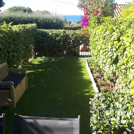 2 Etoiles Climatisé Apartamento